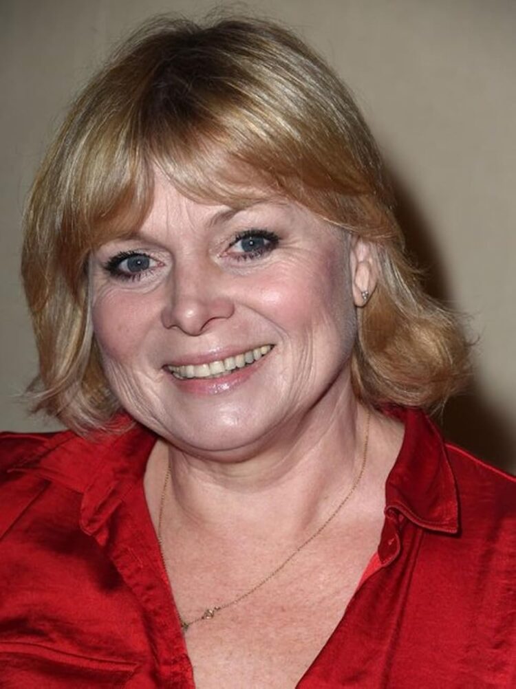 julie dawn cole 9