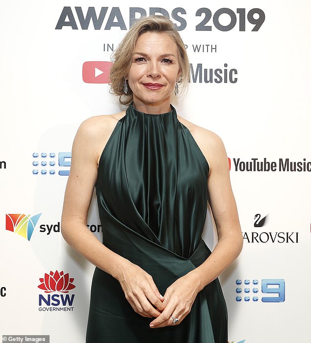 justine clarke 3