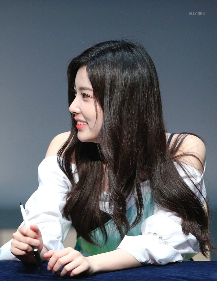 kang hyewon 9