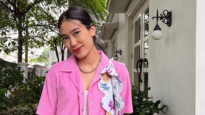 karis alika islamadina 7