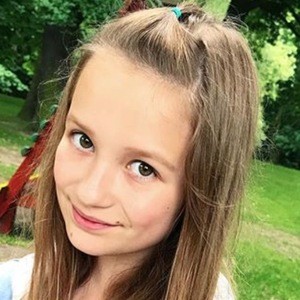 karolina theammisudiy 3