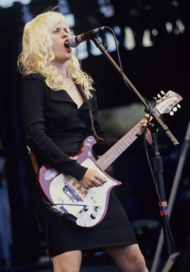 kat bjelland 9