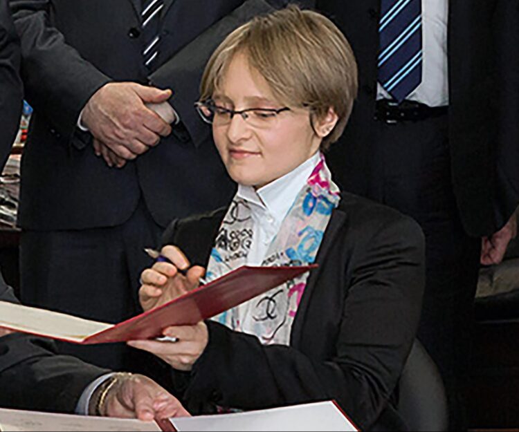 katerina tikhonova 9