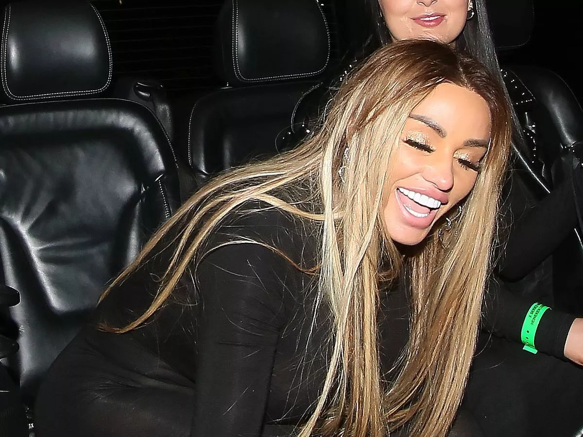 katie louise mills 5