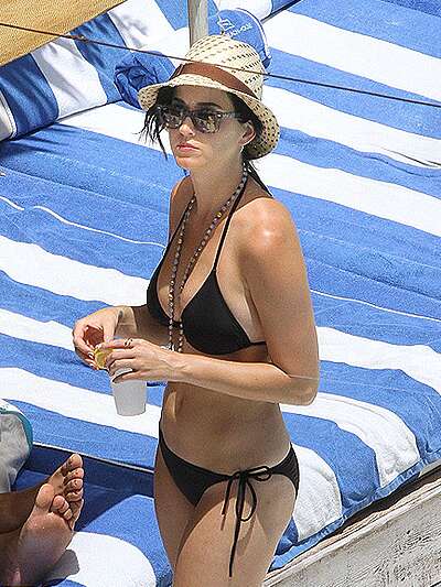 katy black 3