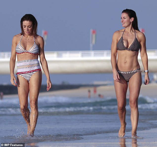 kirsty gallacher 5