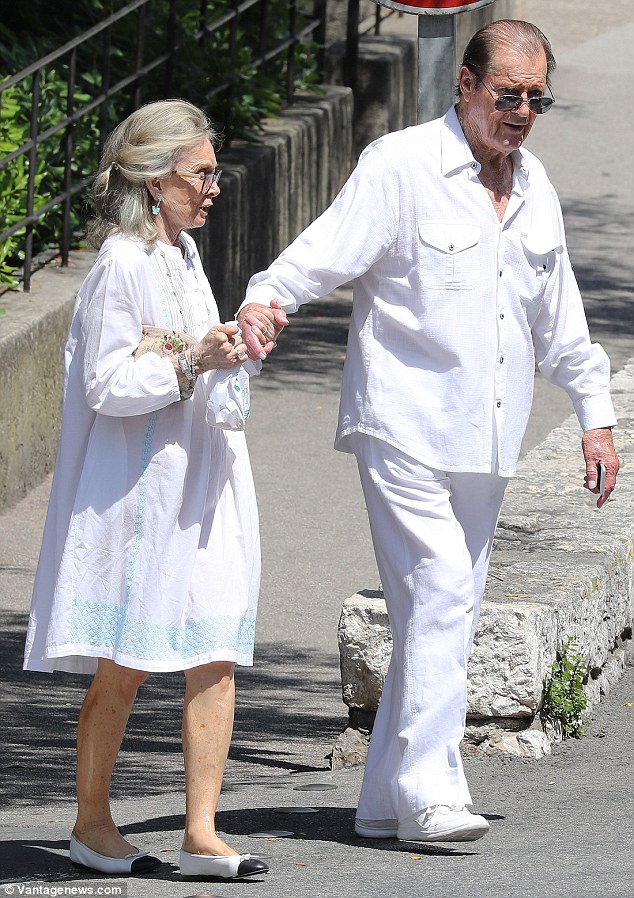 kristina tholstrup 5