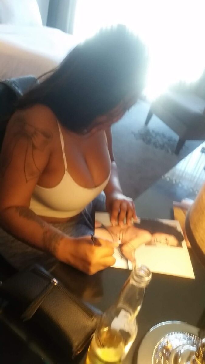 lacey duvalle 1