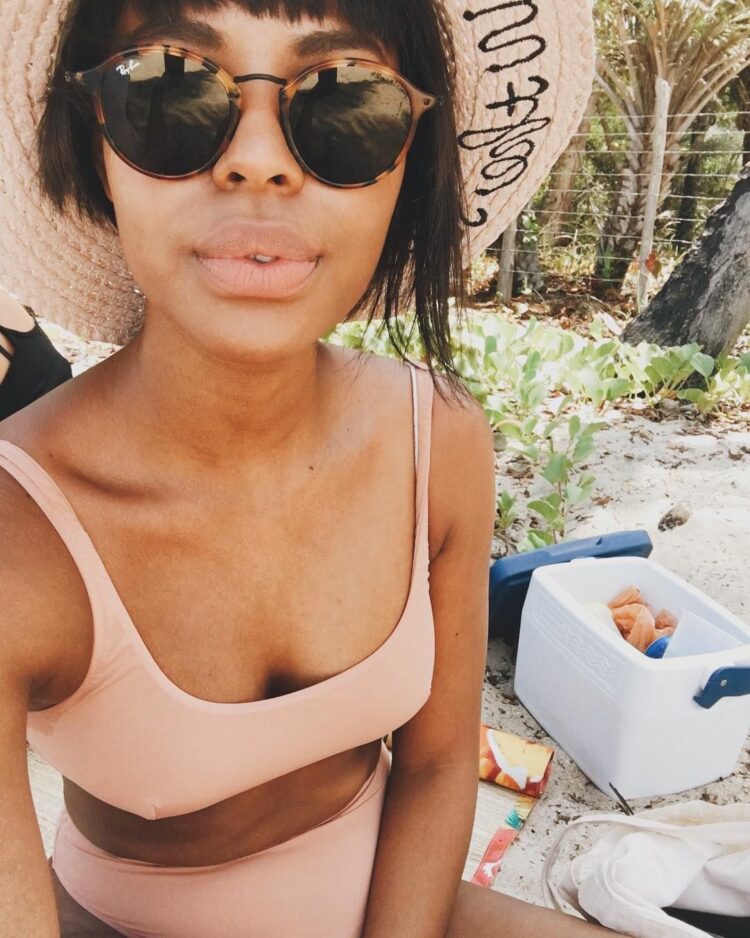 larissa cunegundes 1