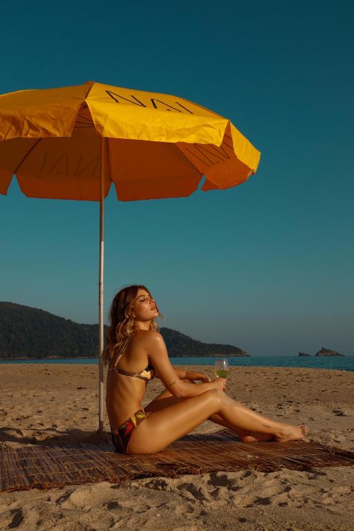 laura de santiago 12