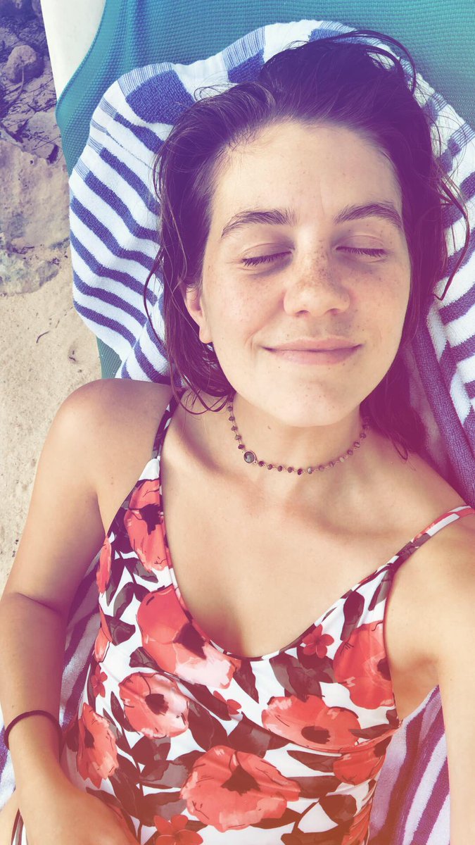 laura dreyfuss 7