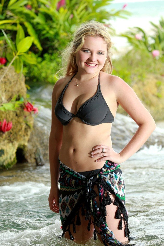 laura van den elzen 4