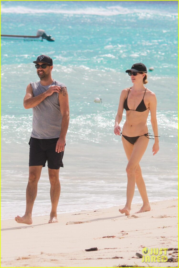 lauren angel turner 5