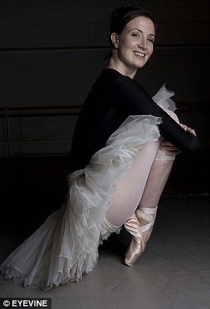 lauren cuthbertson 3