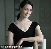 lauren cuthbertson 5