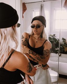 lauren sanderson 8