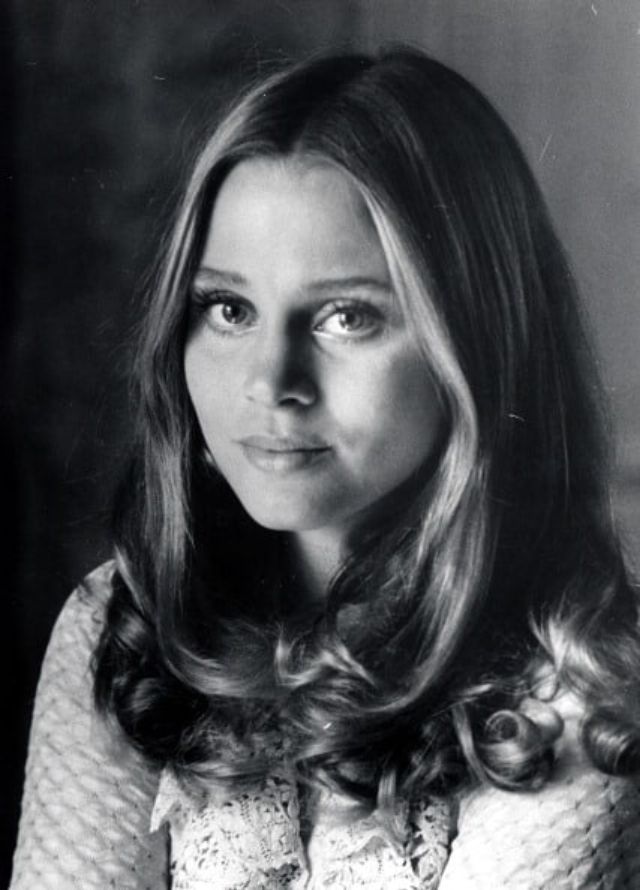 leigh taylor young 7