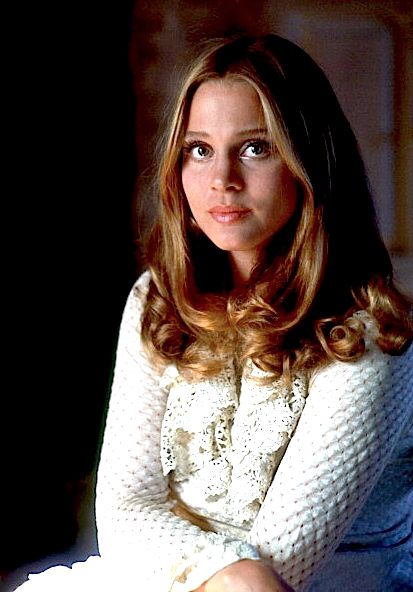 leigh taylor young 8