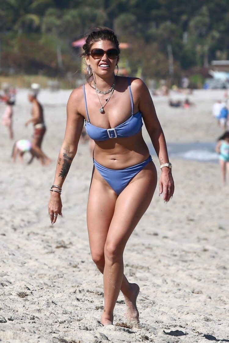 leona ellie allsop 2