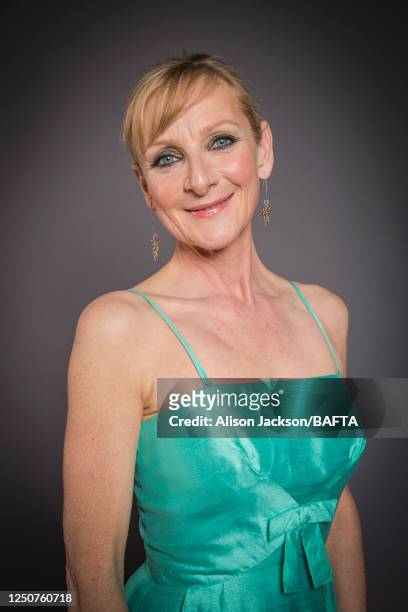 lesley sharp 8