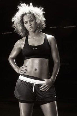 lianne sanderson 1