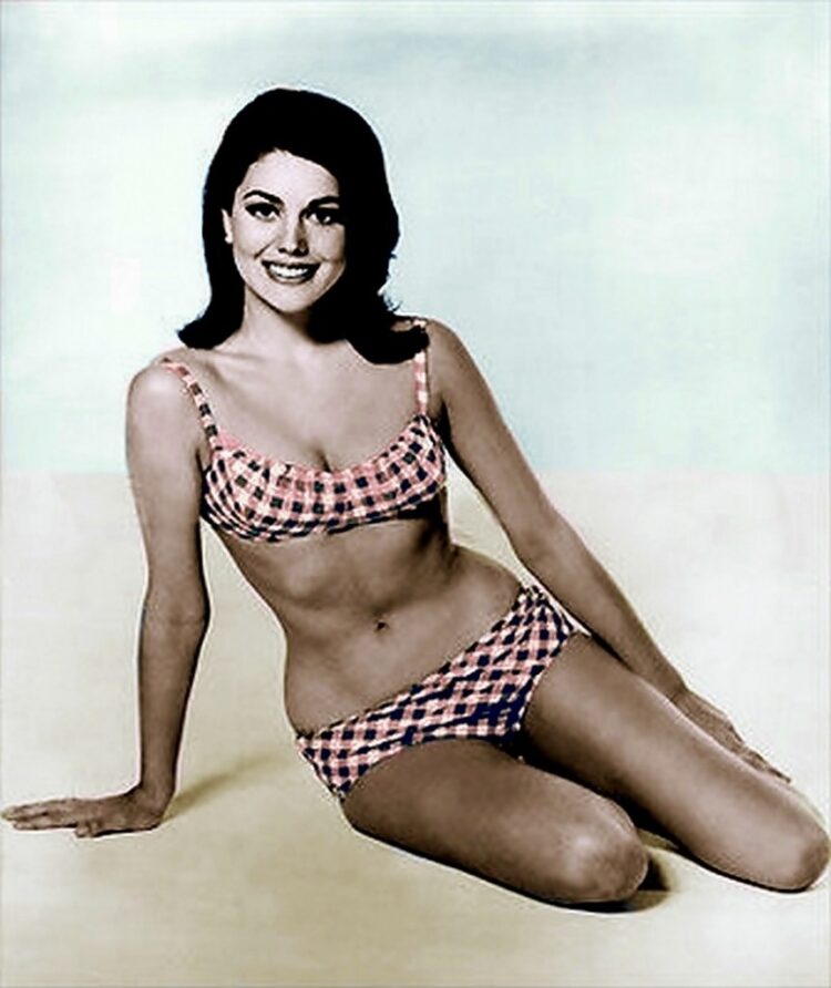 linda harrison 7