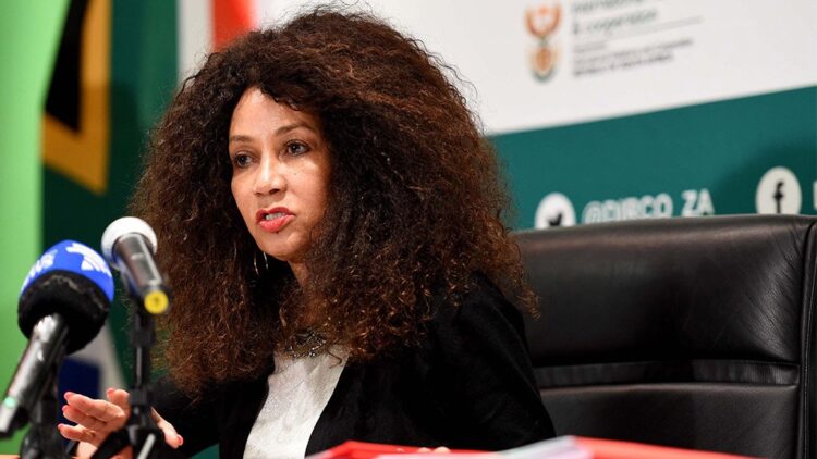 lindiwe sisulu 4