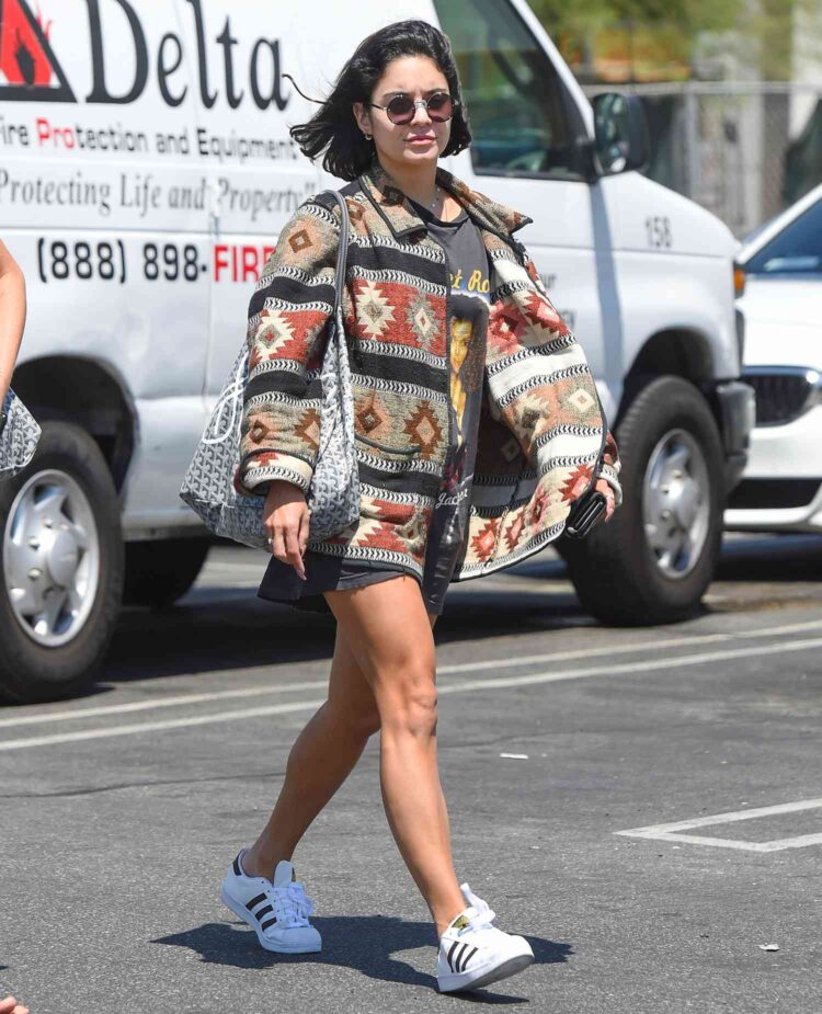 logan mackenzie reese 6