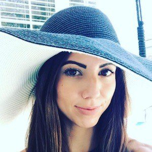 lolyta agestina sari 9