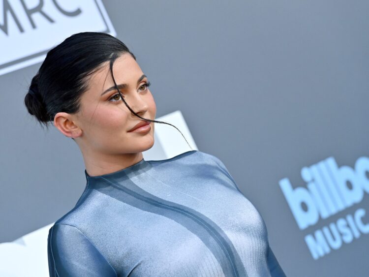 lotta volkova 5 scaled