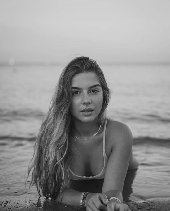 lucia correa 5