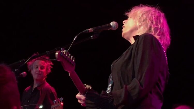 lucinda williams 8