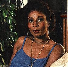 madge sinclair 4