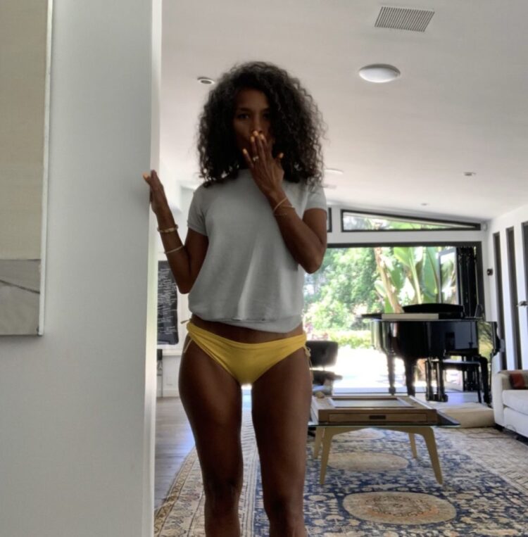 mara brock akil 1