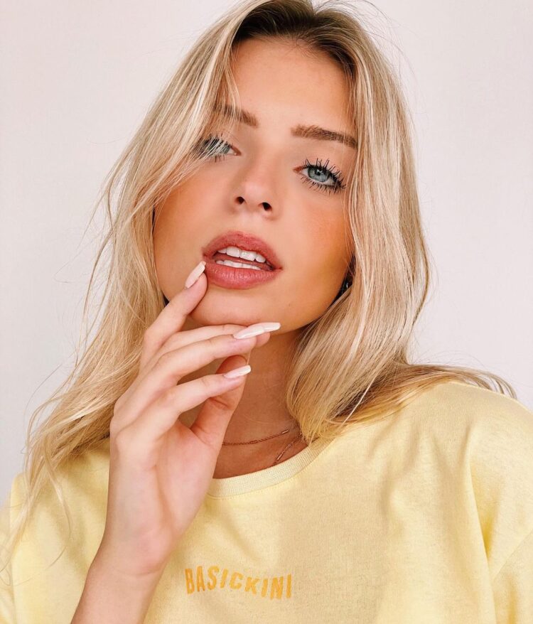 mariana pignatti de souza 6