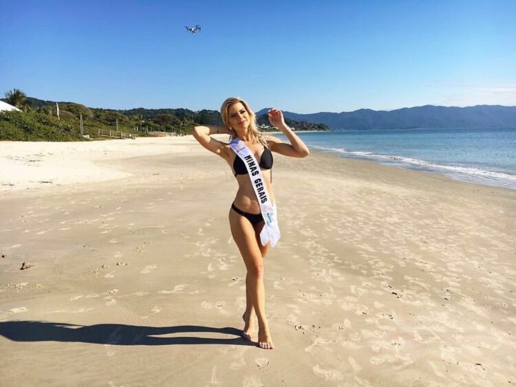 mariana pignatti de souza 9