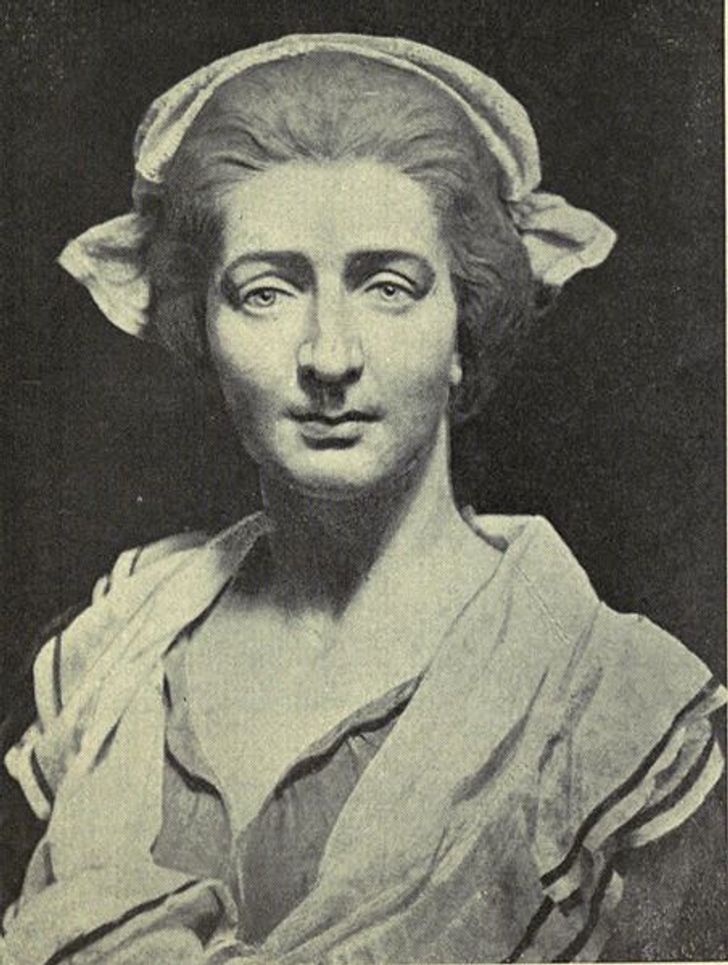 marie tussaud 2