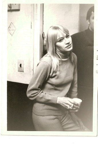 mary travers 7