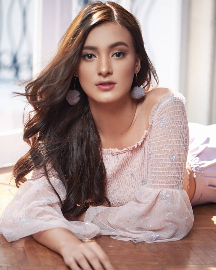 mawar eva de jongh 2