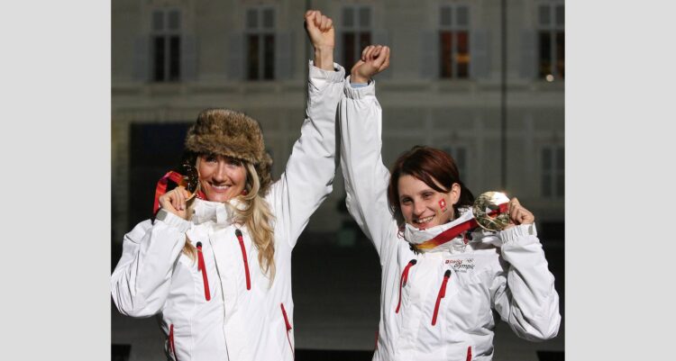 7 Hot Sexy Maya PedersenBieri Bikini Pics