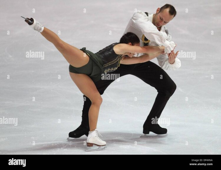 10 Hot Sexy Maylin Wende Bikini Pics