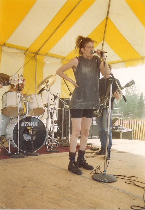 mia zapata