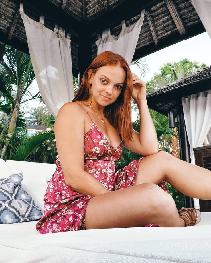 michelle defraites 4