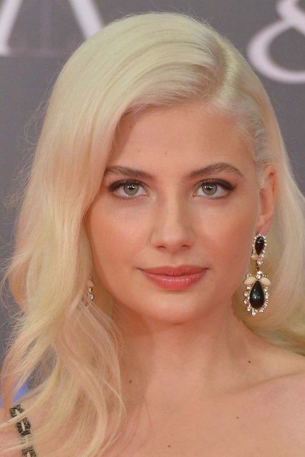 miriam giovanelli 10