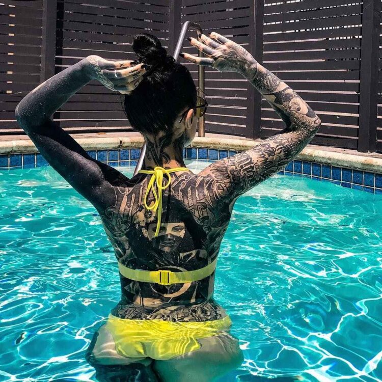 monami frost 4