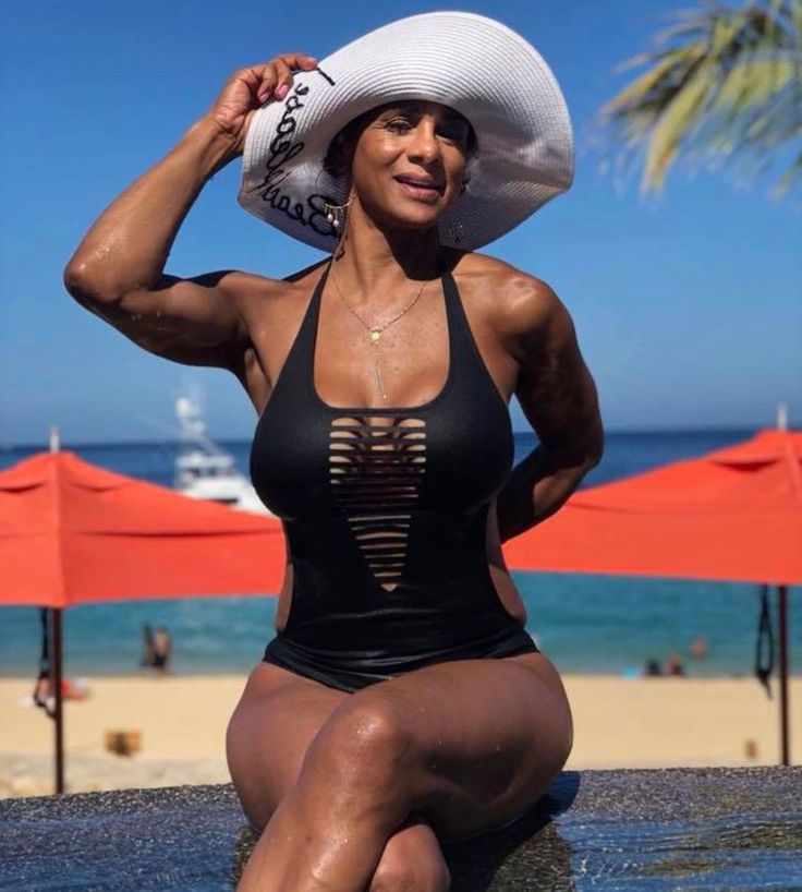 monique henderson 12