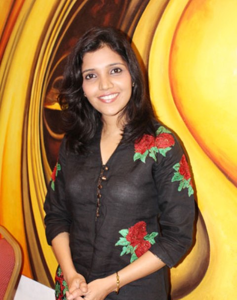 mukta barve 8