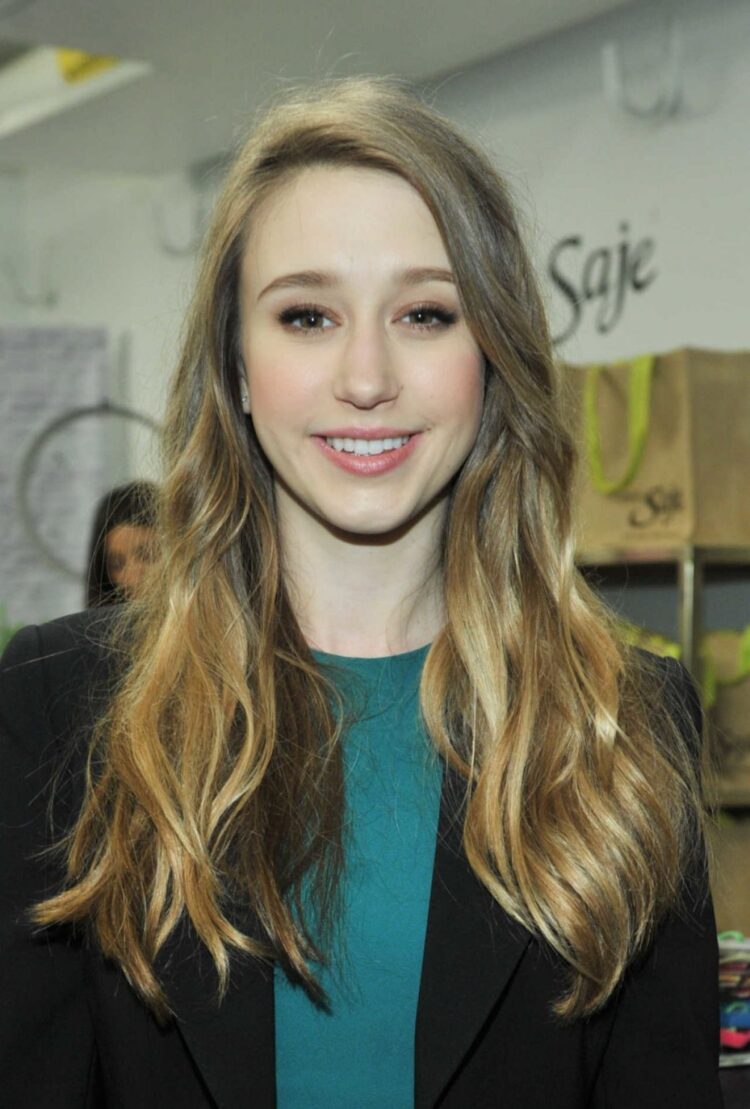 nadia farmiga 7