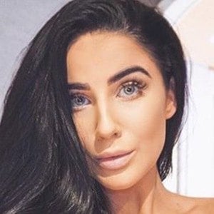 nadia karoline rouhani 7