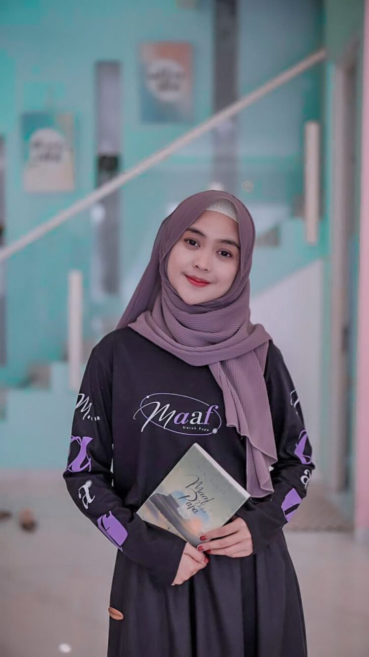 nashwa zahira 3